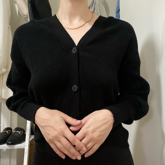 Zara knit cardigan - Picture 2 of 3